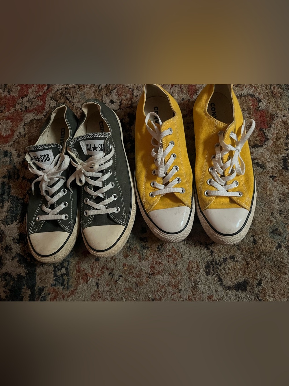 Converse  Low-Top Sneakers in Yellow and Olive